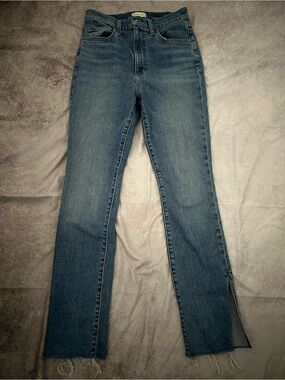 Favorite Daughter High-Rise Jeans in Medium Blue Wash